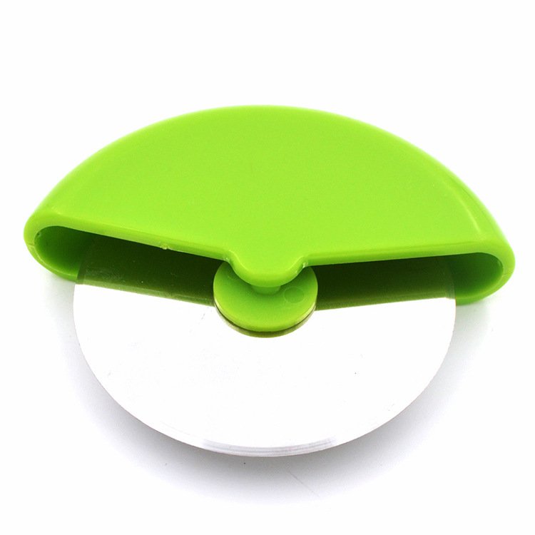 Kitchen Gadgets Pizza Wheel Knife - Image 4