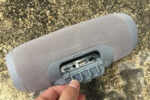 Waterproof Bluetooth Speaker 3 Generation - Image 3
